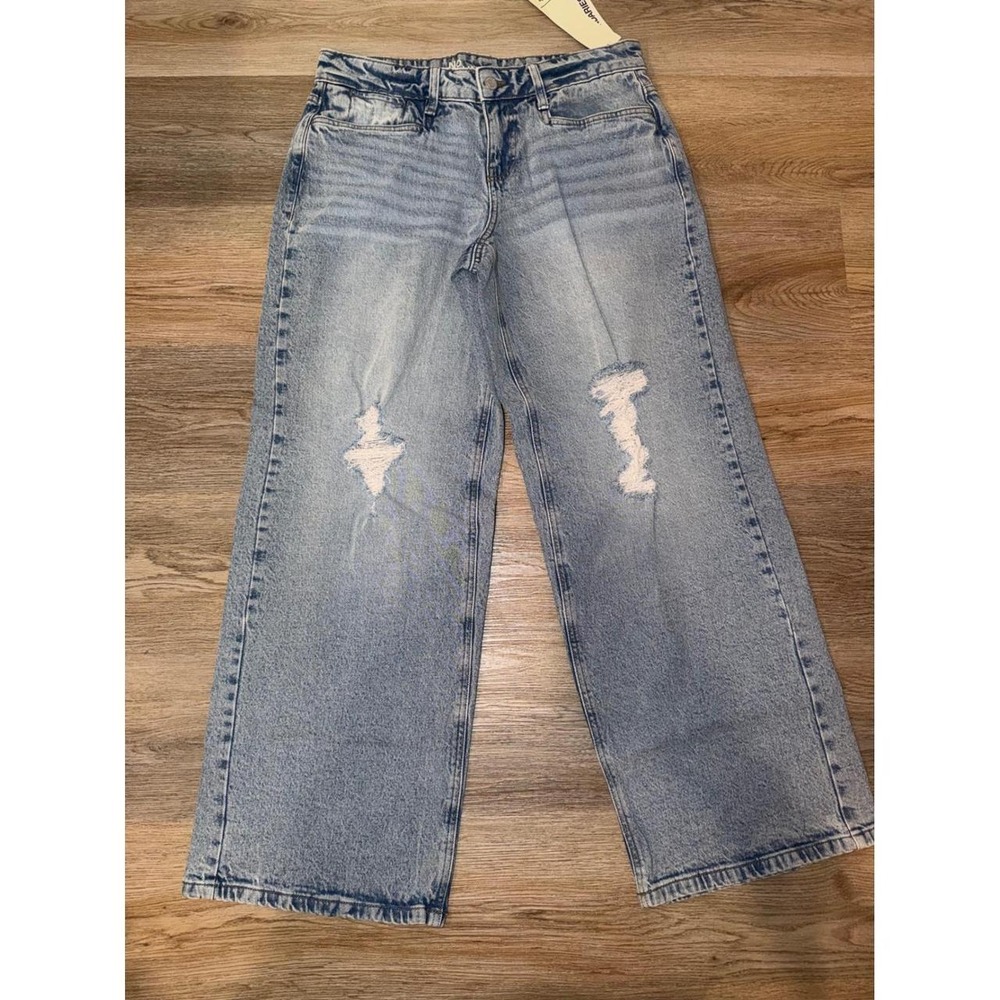 Women wide leg distressed jeans size 6